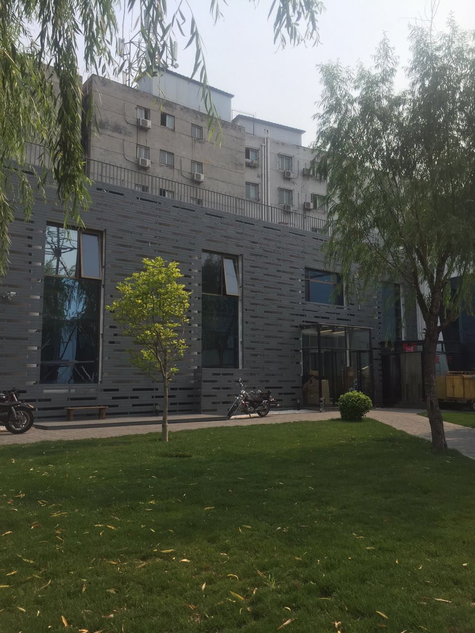 创界明德校区环境