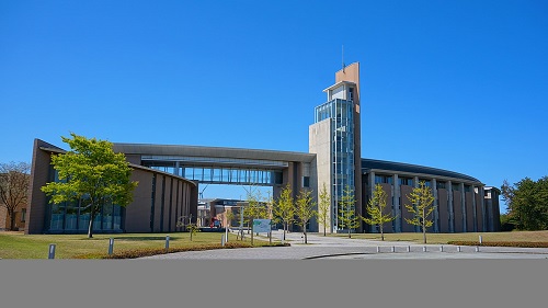 1280px-Akita_Prefectural_University_Akita_Campus_20190512b.jpg 1280px-Akita_Prefectural_University_Akita_Campus_20190512b.jpg