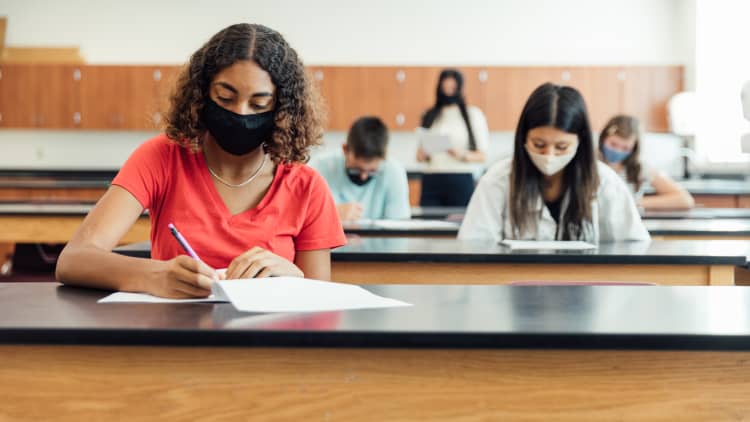 106694064-GettyImages-1264747413-jpg.jpg 106694064-GettyImages-1264747413-jpg.jpg